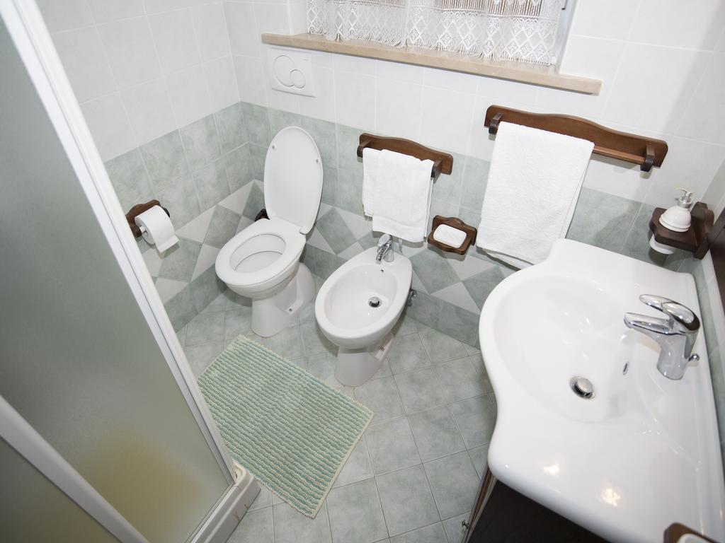 Apartamento La Casa Di Tina Colonnella Habitación foto